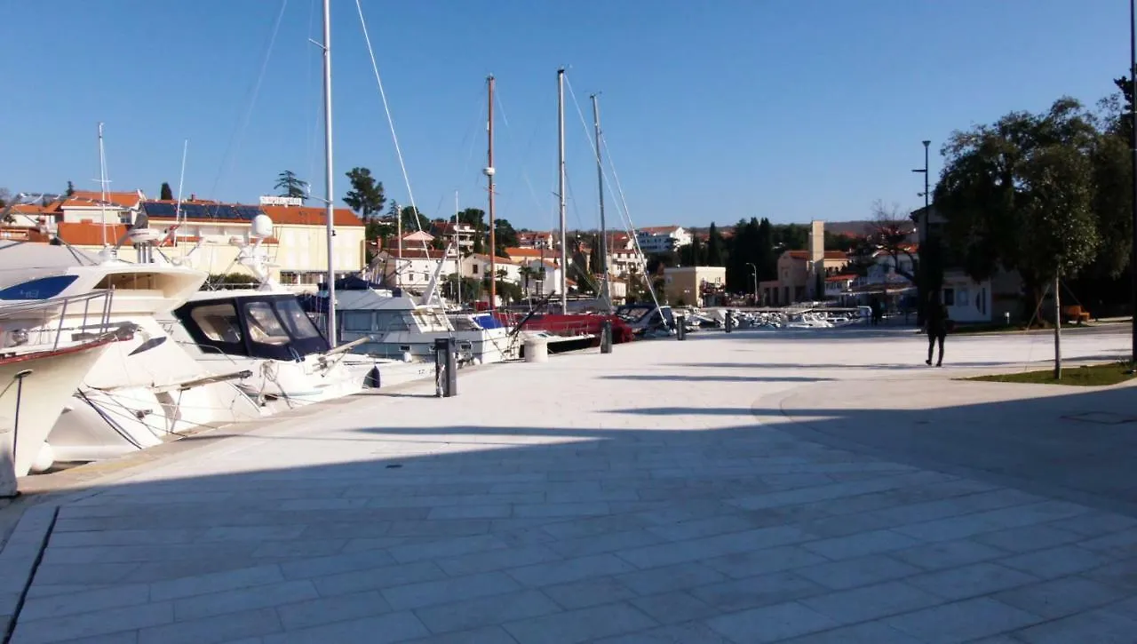 Sunny Island Apartment Malinska Croatia