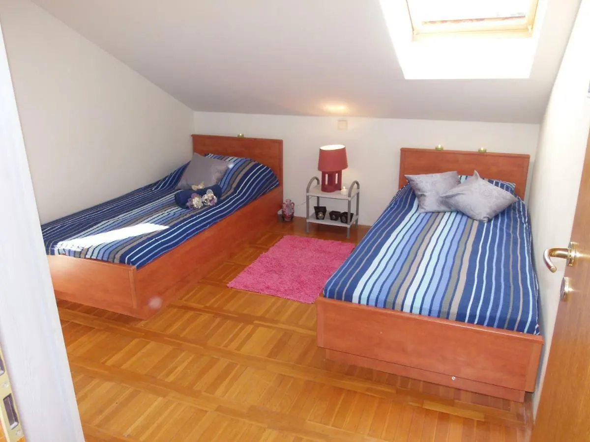 Sunny Island Apartment Malinska 0*,